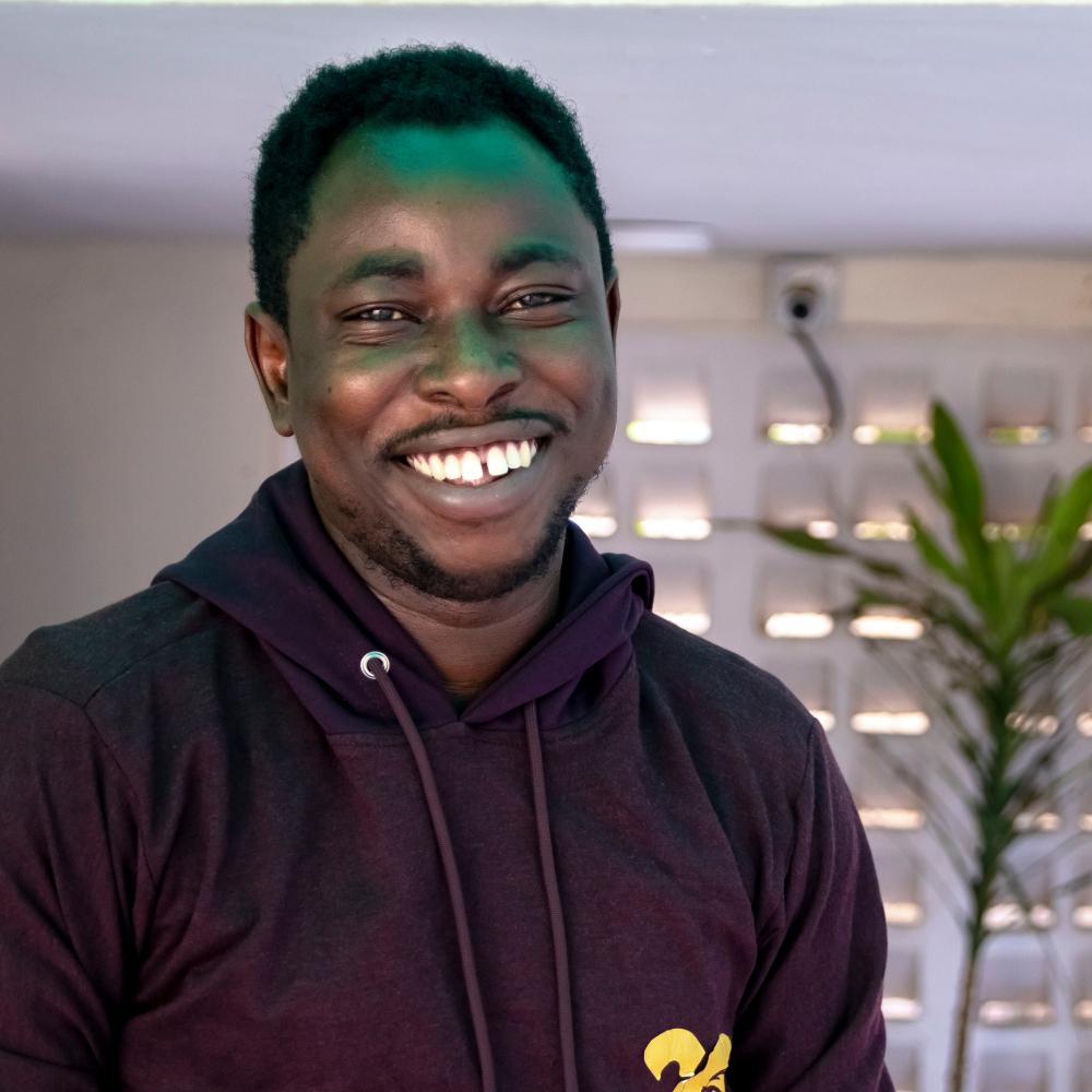 Folaremi Dixon